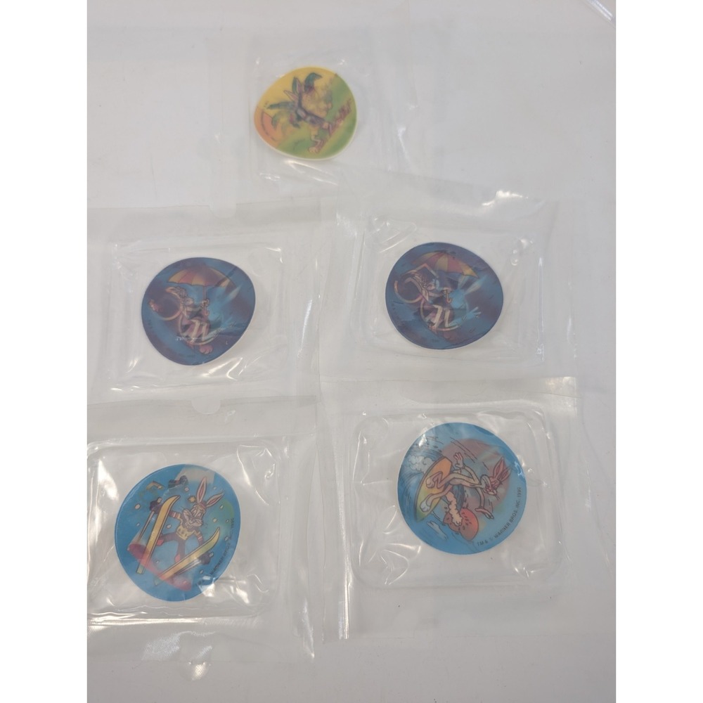 Lot of 5 Vintage 1990 Warner Bros Bugs Bunny Halographic Stickers‎